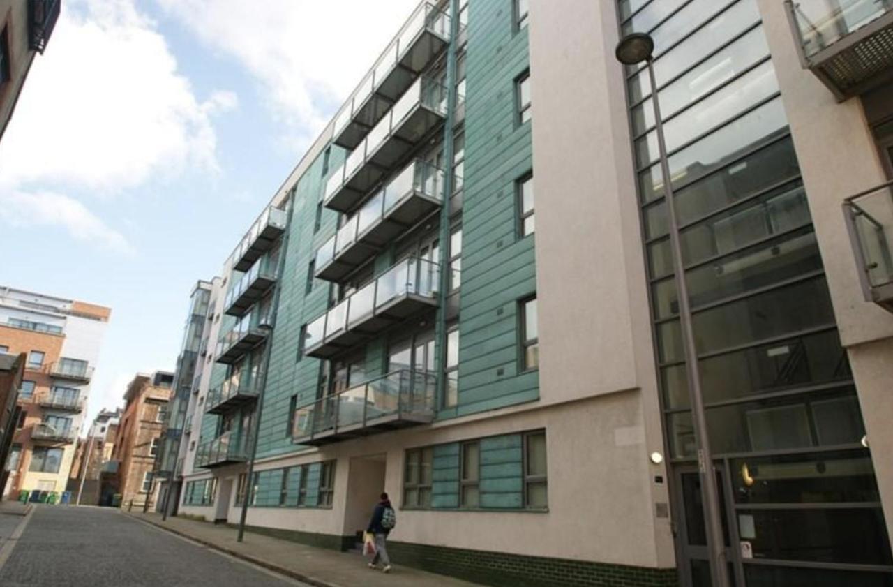 2 Bedroom Free Parking By Concert Square Sleeps 8 Liverpool Exterior photo