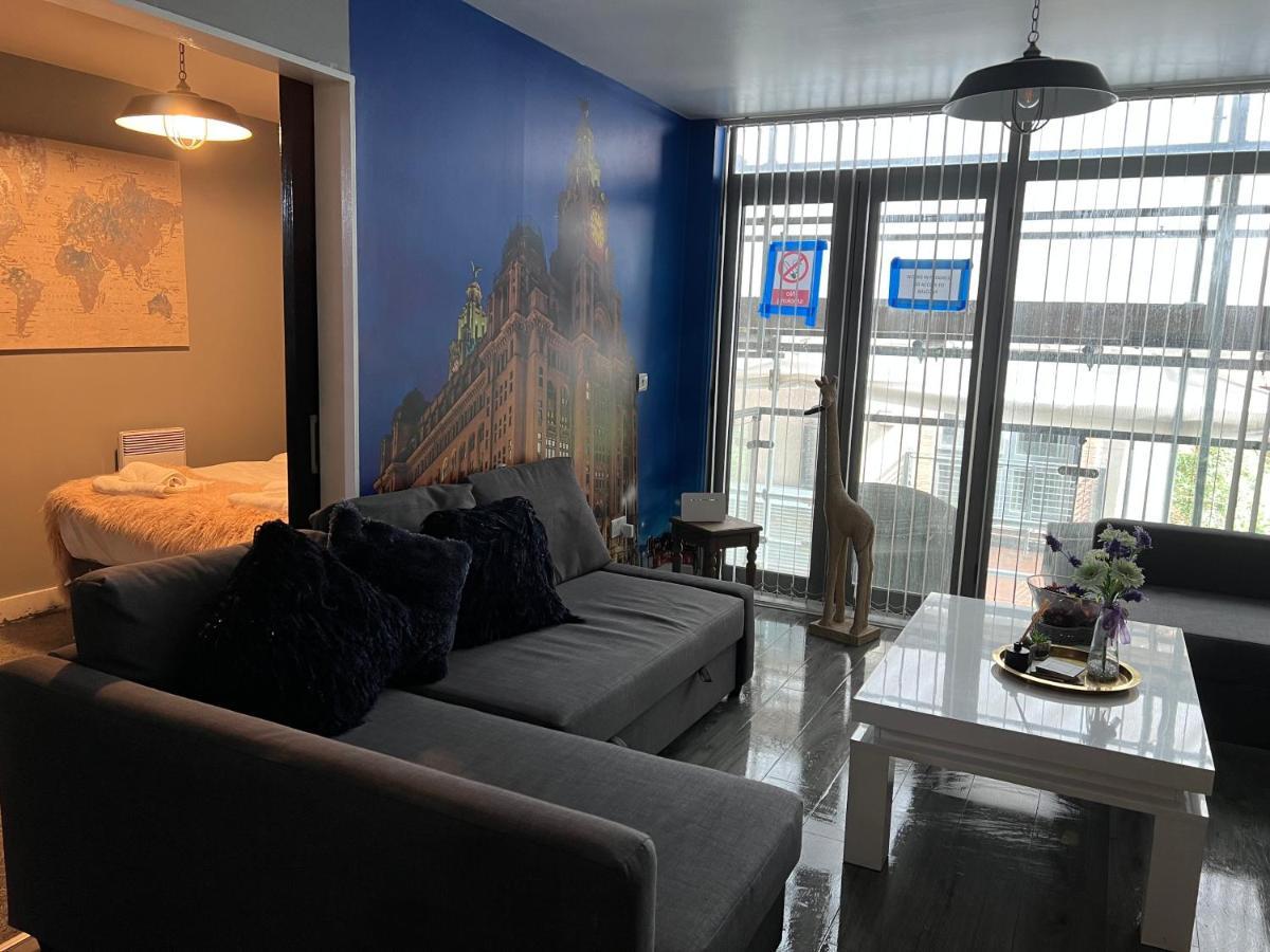 2 Bedroom Free Parking By Concert Square Sleeps 8 Liverpool Exterior photo